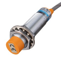 Capacitive PNP Proximity Sensor - LJC18A3-B-Z/BY - 2