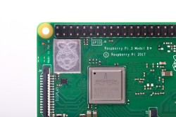Raspberry Pi 3 Model B+ - 4